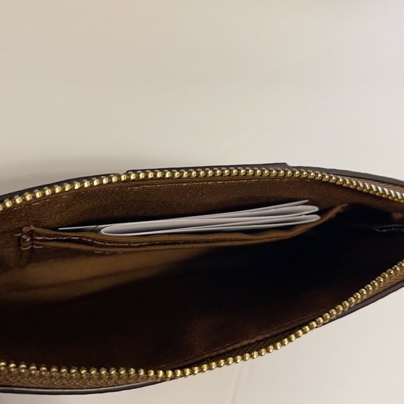 Signature Coach wristlet - Picture 4 of 4